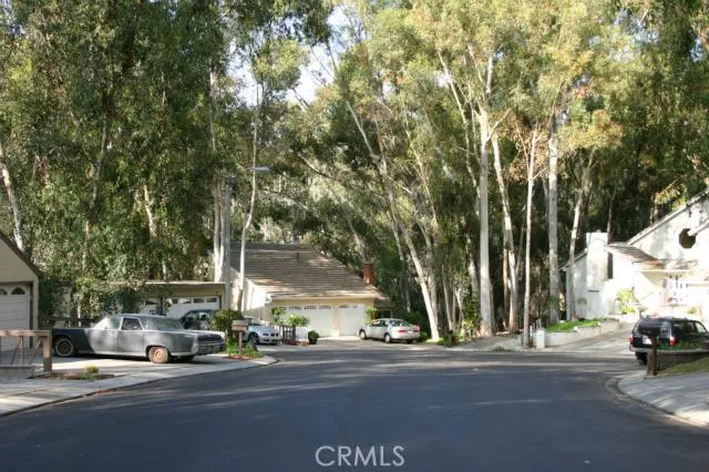 The end of the cul-de-sac is just 3 more houses down