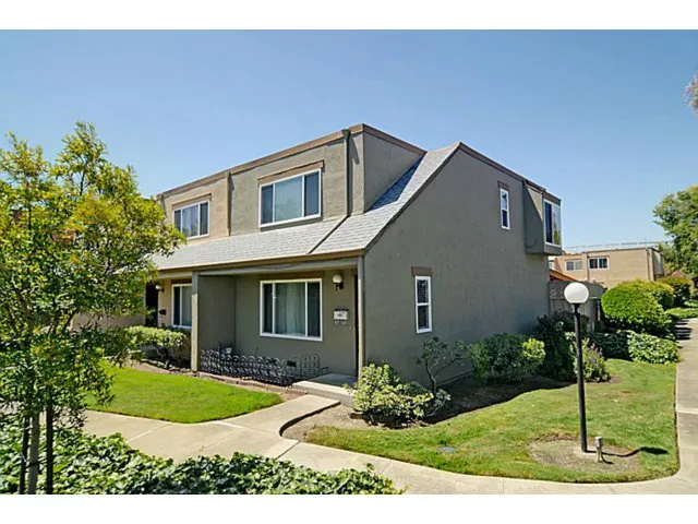 5090 Plaza Corona, Santa Clara, California 95054