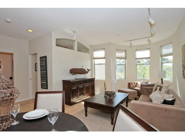 425 Alma Street 309, Palo Alto, California 94301
