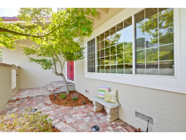 21685 Regnart Road, Cupertino, California 95014