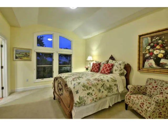 1405 Lakeview Court, San Martin, California 95046