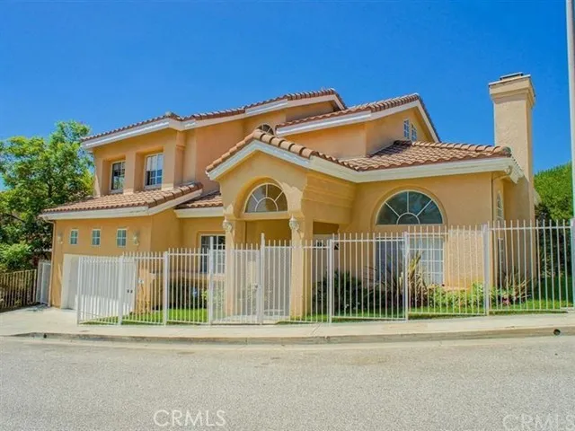 1211 Toledo Street, Highland Park, California 90042