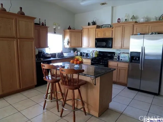 10359 E Avenue R6, Littlerock, California 93543