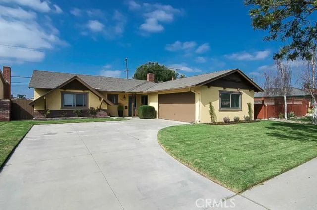 Awesome set back from street, and the sweeping curved driveway is always desired.