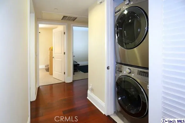 147 N Berendo Street 303, Los Angeles, California 90004