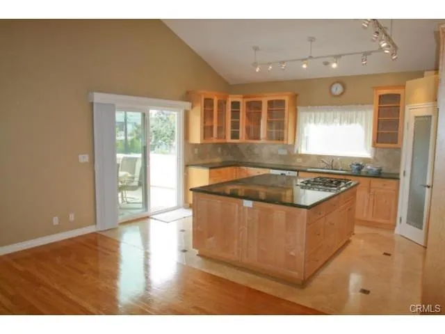 215 S Irena Avenue A, Redondo Beach, California 90277
