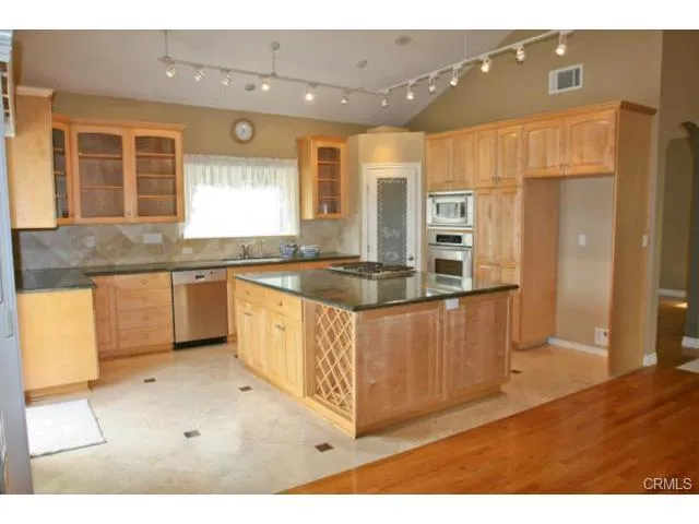 215 S Irena Avenue A, Redondo Beach, California 90277