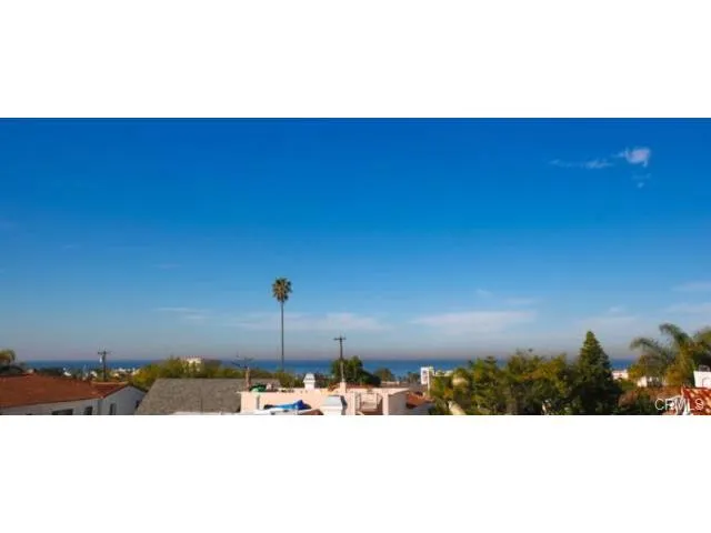 215 S Irena Avenue A, Redondo Beach, California 90277