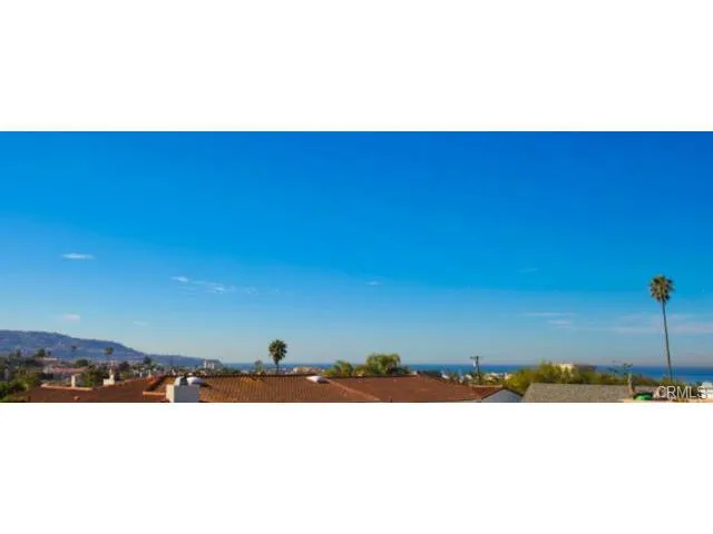 215 S Irena Avenue A, Redondo Beach, California 90277