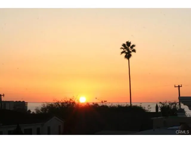 215 S Irena Avenue A, Redondo Beach, California 90277