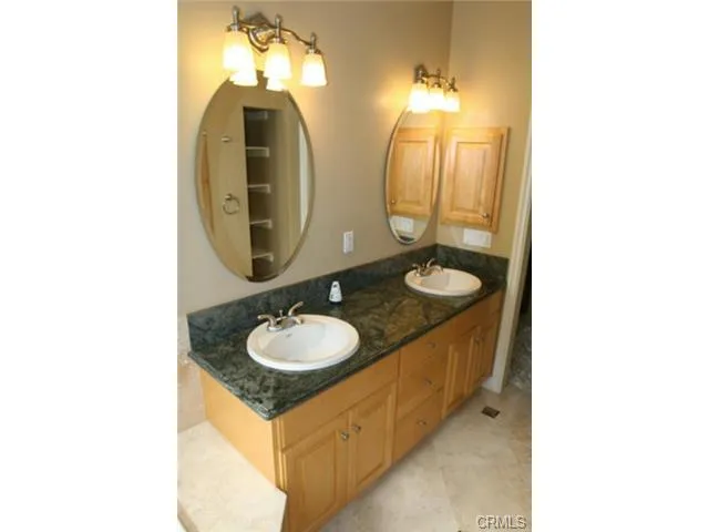 215 S Irena Avenue A, Redondo Beach, California 90277