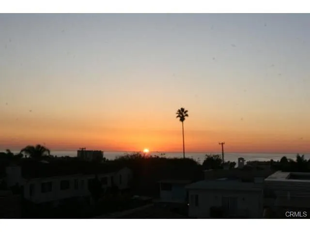 215 S Irena Avenue A, Redondo Beach, California 90277