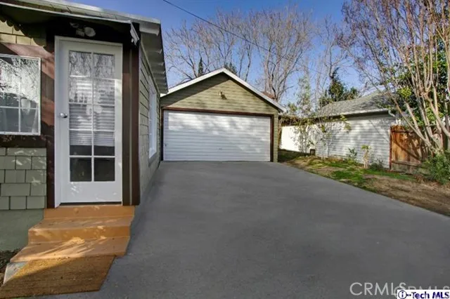 3599 Milton Street, Pasadena, California 91107