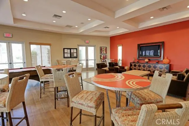 5540 Strand 302, Hawthorne, California 90250
