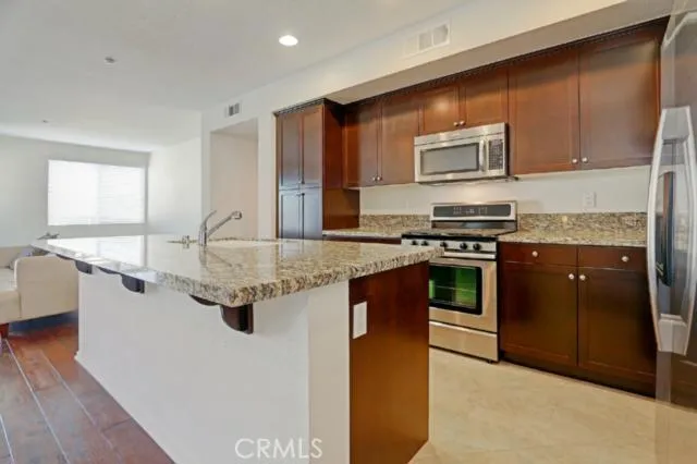 5540 Strand 302, Hawthorne, California 90250