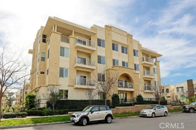 5540 Strand 302, Hawthorne, California 90250