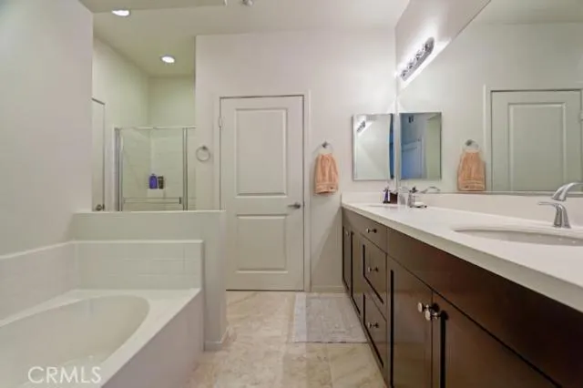 5540 Strand 302, Hawthorne, California 90250
