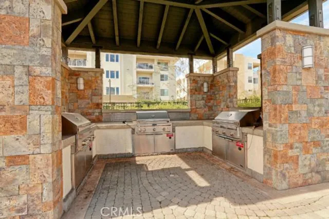 5540 Strand 302, Hawthorne, California 90250