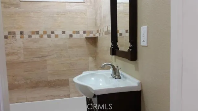 2923 Laurel Place, South Gate, California 90280