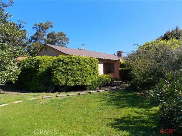 208 Almond Street, San Luis Obispo, California 93405