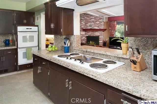 401 Meadows Drive, Glendale, California 91202