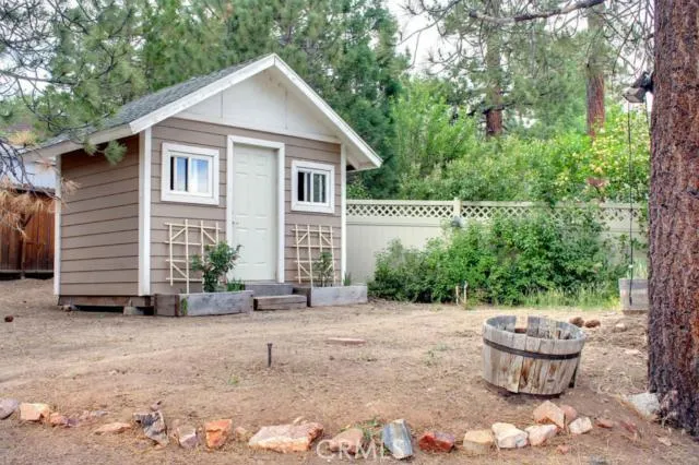 646 Cienega Road, Big Bear, California 92315