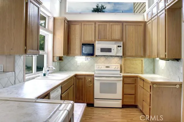 646 Cienega Road, Big Bear, California 92315