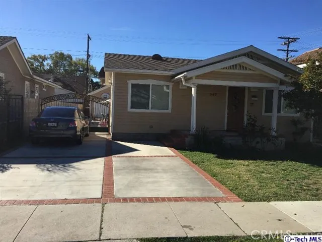540 Alexander Street, Glendale, California 91203