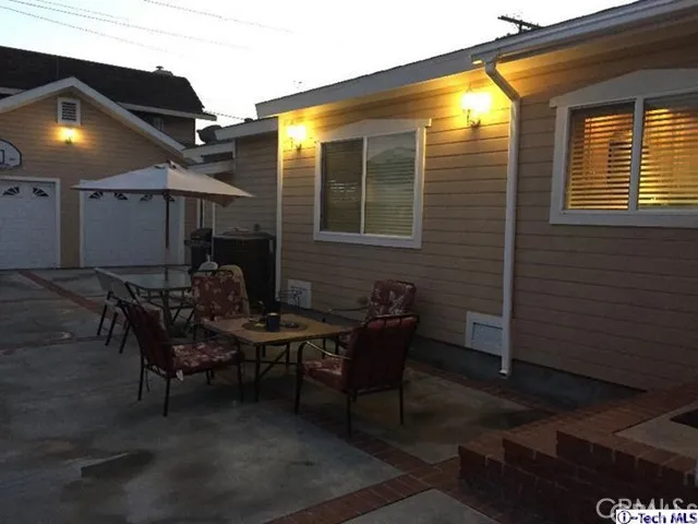 540 Alexander Street, Glendale, California 91203