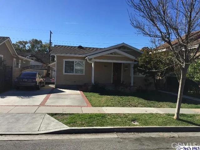 540 Alexander Street, Glendale, California 91203