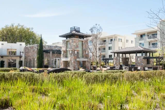 13032 Union Avenue 304, Hawthorne, California 90250