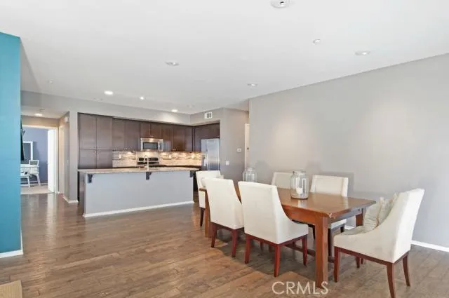 13032 Union Avenue 304, Hawthorne, California 90250