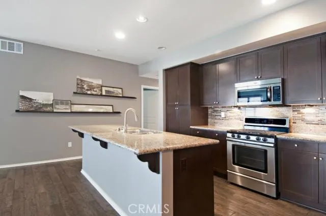 13032 Union Avenue 304, Hawthorne, California 90250