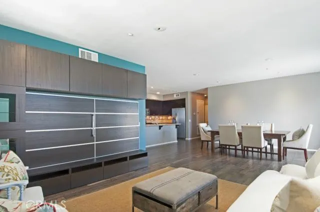 13032 Union Avenue 304, Hawthorne, California 90250