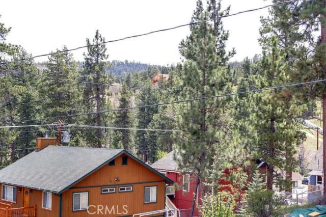 40356 Cliff Lane, Big Bear, California 92315