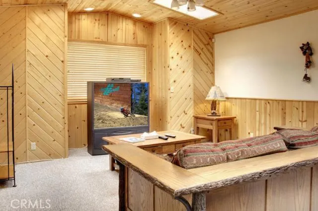 40356 Cliff Lane, Big Bear, California 92315