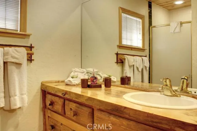 40356 Cliff Lane, Big Bear, California 92315