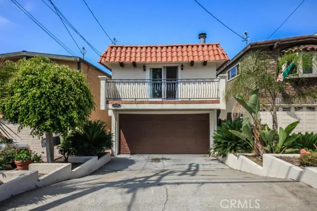 A single family the way it should be ""TRADITIONAL!