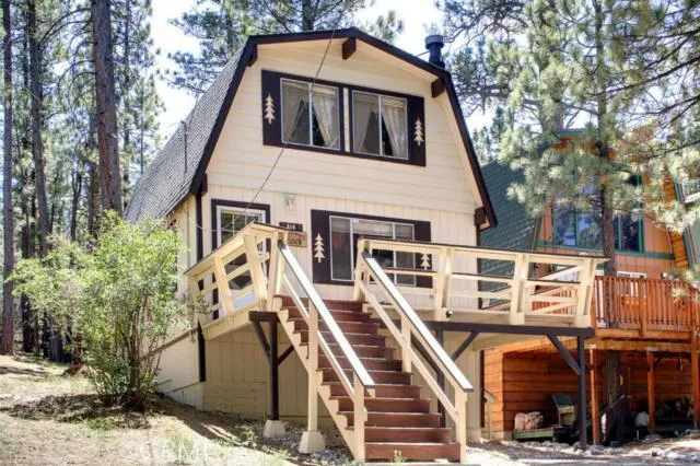 516 W Sugarloaf Boulevard, Big Bear, California 92314