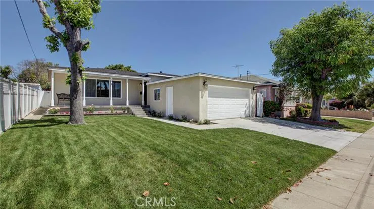 3875 E 14th Street, Long Beach, California 90804