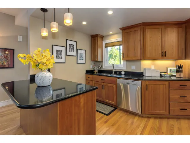 20808 Pamela Way, Saratoga, California 95070