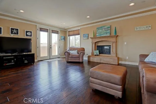 123 S Guadalupe Avenue C, Redondo Beach, California 90277