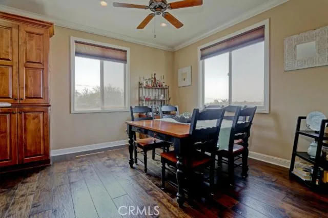 123 S Guadalupe Avenue C, Redondo Beach, California 90277