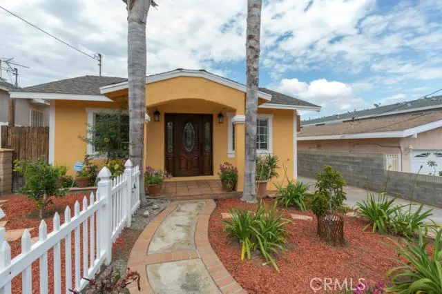 4471 W 134th Street, Hawthorne, California 90250