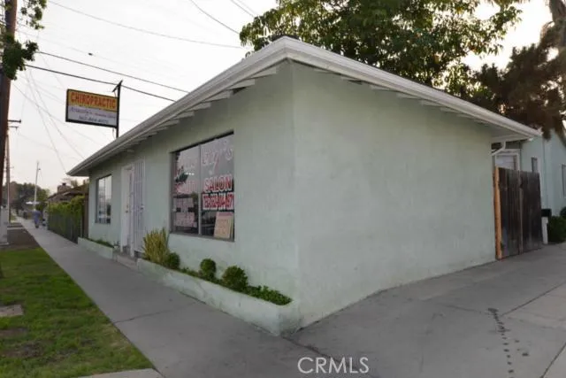 Store Fronts