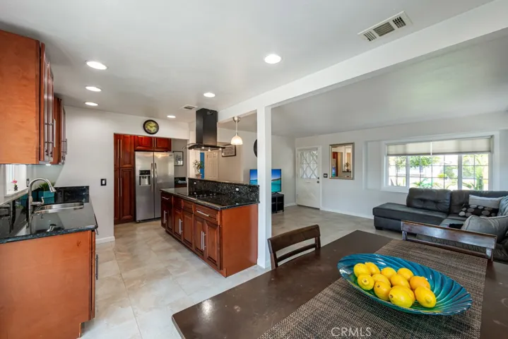 Kitchen/Livingroom