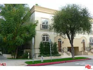 202 N Crescent Drive 1, Beverly Hills, California 90210