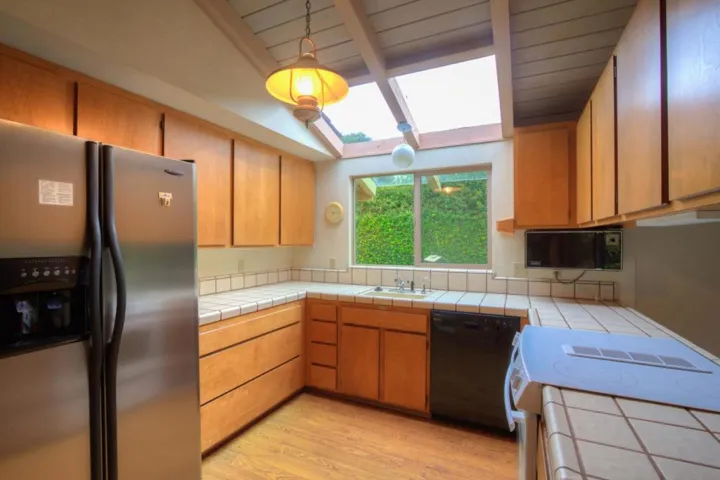 9925 Palisade Drive, Carmel, California 93923