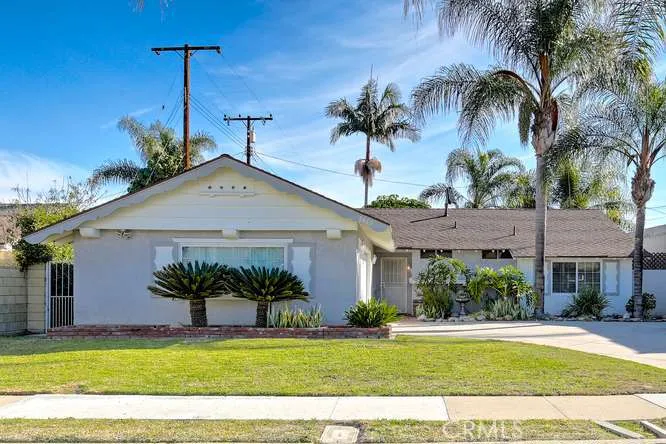 8462 Birch Street, Cypress, California 90630