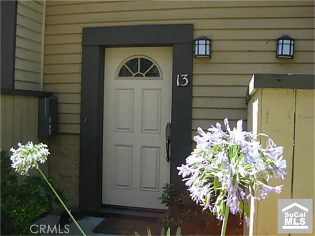 72 S Greenwood Avenue 13, Pasadena, California 91107